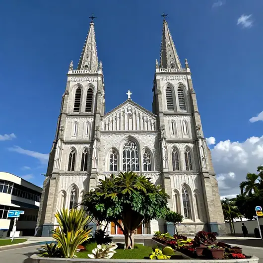 Igreja Universal Igreja Universal